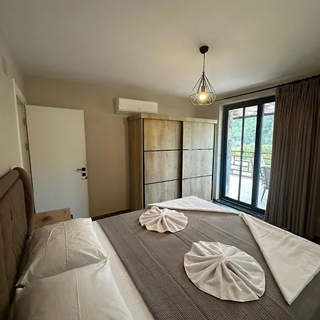 Close To Lake, Beach, Center Vila *