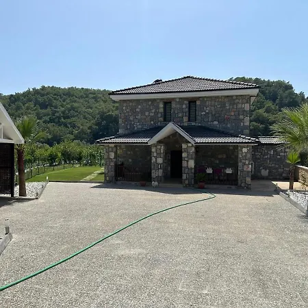 Vila Close To Lake, Beach, Center *